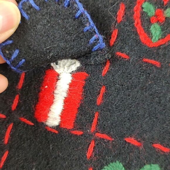 Cambridge Dry Goods Company Boiled Wool Embroidered Christmas Vest Size L - Picture 10 of 16